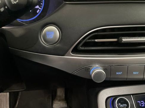 Used 2022 Hyundai Palisade SEL w/ 8P Bench Seat Package image 17