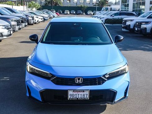 Used 2025 Honda Civic Sport image 2