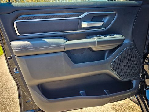 New 2026 RAM 1500 4x4 Crew Cab image 10