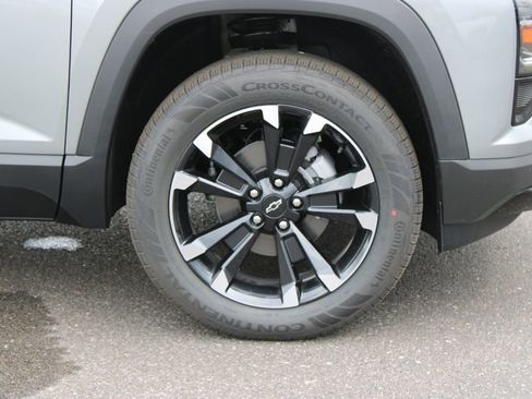 New 2026 Chevrolet Equinox RS FWD image 12