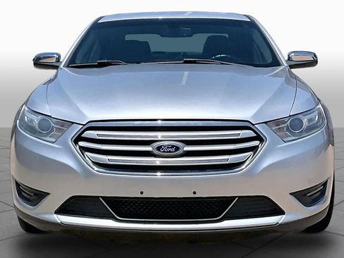 Used 2013 Ford Taurus Limited FWD image 3