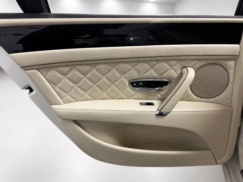 Used 2017 Bentley Flying Spur S V8 AWD/4WD image 17