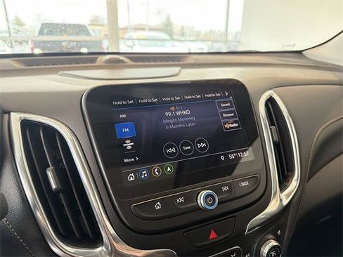 Used 2019 Chevrolet Equinox Premier image 25
