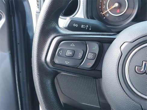 Used 2024 Jeep Gladiator Sport image 25