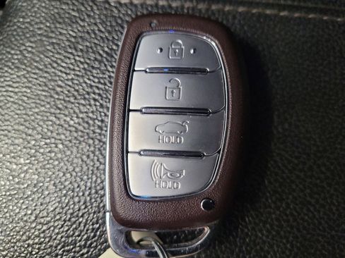 Used 2018 Hyundai Sonata Limited image 32