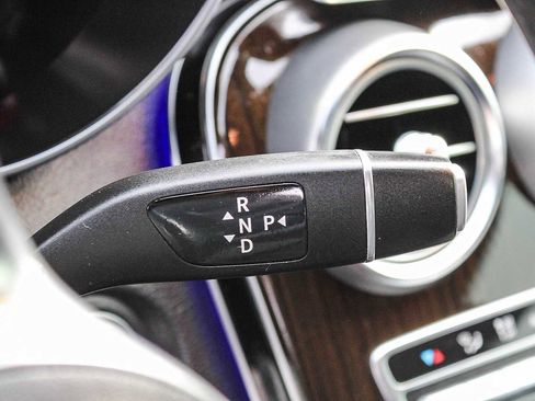 Used 2019 Mercedes-Benz C 300 C 300 image 19