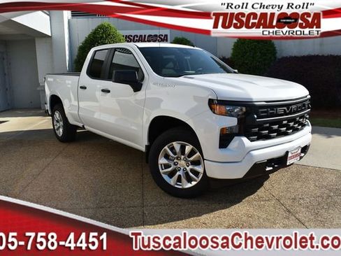 New 2026 Chevrolet Silverado 1500 Custom RWD image 1