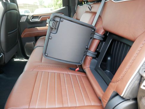 Used 2025 GMC Sierra 1500 Denali Ultimate AWD/4WD image 37