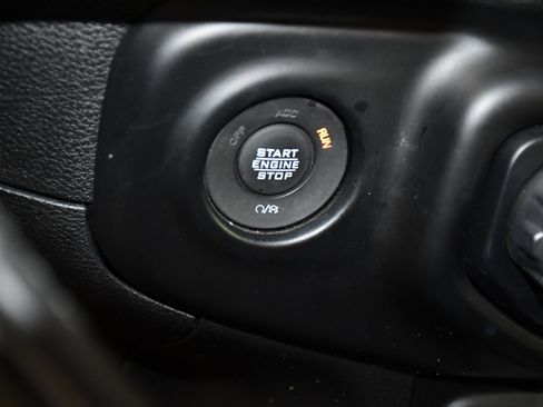 Used 2021 Jeep Wrangler Unlimited Sport AWD/4WD image 24