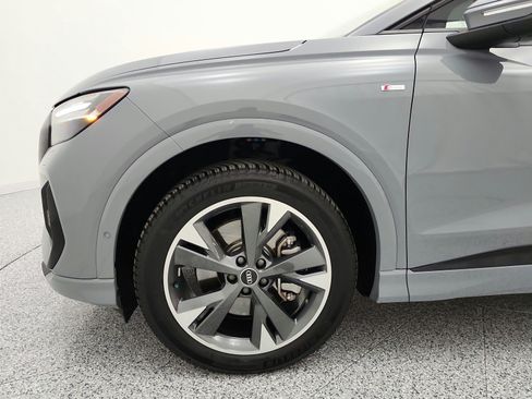 Used 2023 Audi Q4 e-tron Prestige w/ Black Optic Package AWD/4WD image 18