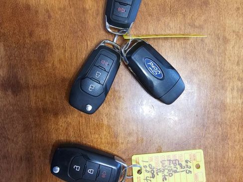 Used 2021 Ford F150 XL w/ Equipment Group 101A High AWD/4WD image 39