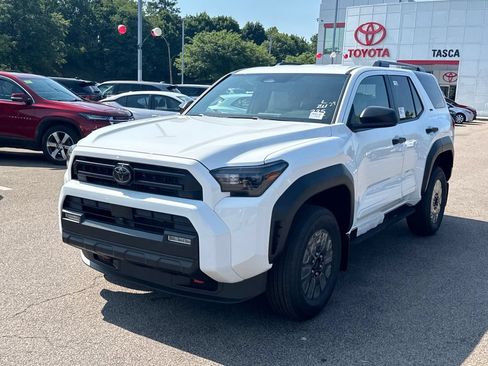 New 2026 Toyota 4Runner SR5 AWD/4WD image 3