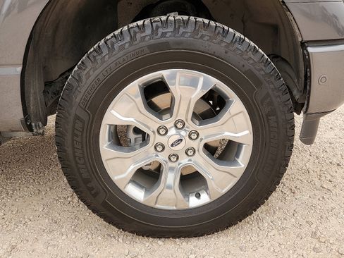 Used 2023 Ford F150 Platinum w/ Equipment Group 701A High AWD/4WD image 7