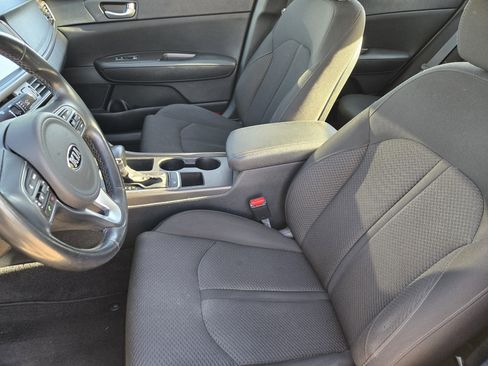 Used 2017 Kia Optima LX w/ Technology Package image 14