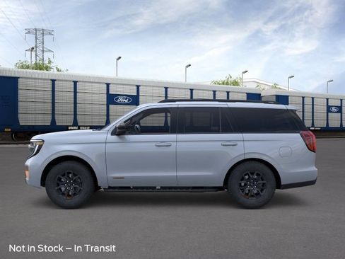 New 2026 Ford Expedition Tremor image 4