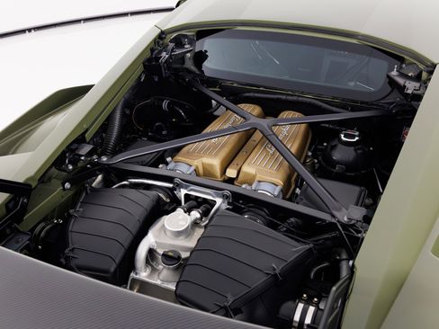 Used 2022 Lamborghini Huracan STO image 45