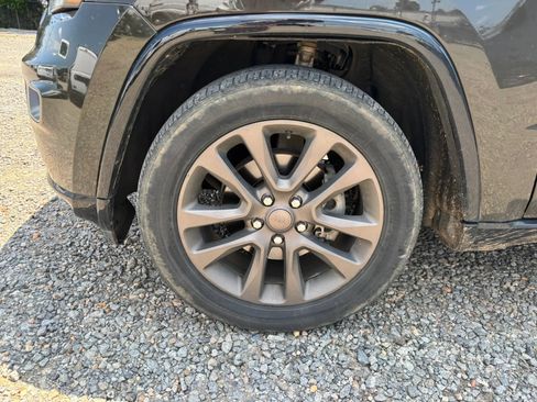 Used 2016 Jeep Grand Cherokee Limited 75th Anniversary RWD image 9
