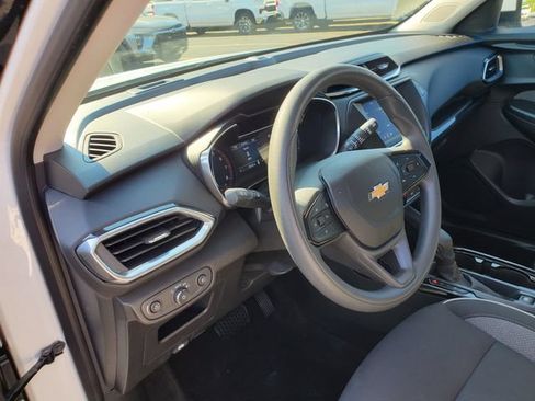 Certified 2023 Chevrolet TrailBlazer LT FWD image 20