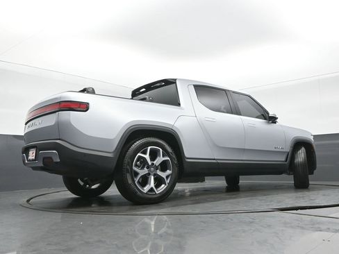 Used 2024 Rivian R1T Adventure image 34