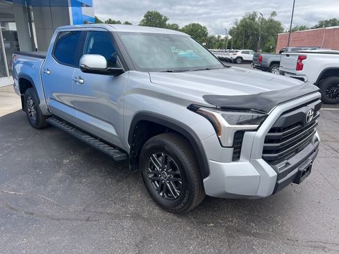 Used 2024 Toyota Tundra SR5 image 5