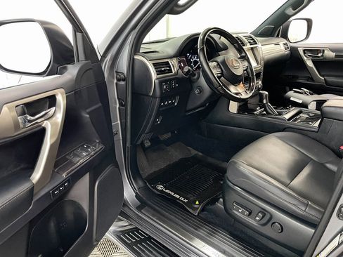 Used 2021 Lexus GX 460 Premium image 29