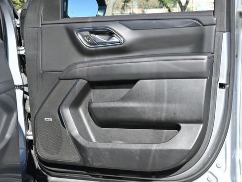 Used 2024 Chevrolet Suburban RST RWD image 27