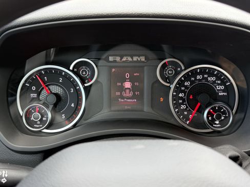 New 2025 RAM 2500 Tradesman image 27