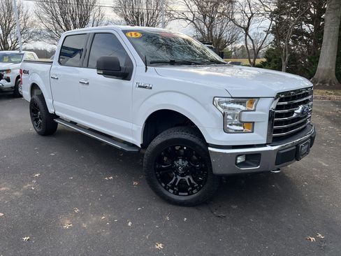 Used 2015 Ford F150 XLT w/ Equipment Group 302A Luxury image 2