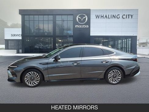 Used 2025 Hyundai Sonata Limited FWD image 5
