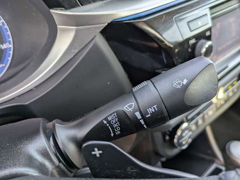 Used 2015 Toyota Corolla S image 23