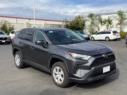 Used 2025 Toyota RAV4 LE image 3