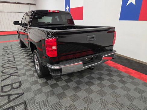 Used 2018 Chevrolet Silverado 1500 LT w/ LT Eassist Package image 12