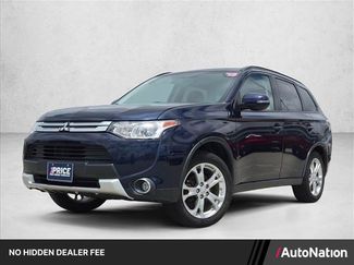 Used 2015 Mitsubishi Outlander SE AWD/4WD video 1
