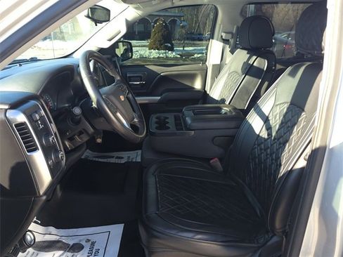 Certified 2018 Chevrolet Silverado 1500 LT w/ All Star Edition image 18