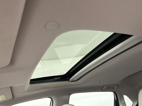 Certified 2024 Honda HR-V EX-L image 23