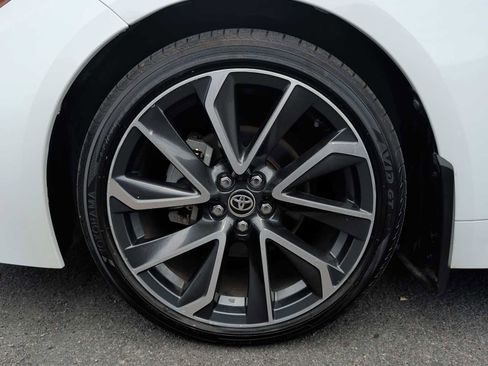 Used 2022 Toyota Corolla SE w/ Carpet Mat Package (TMS) FWD image 17