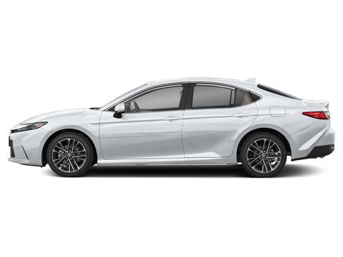 Used 2026 Toyota Camry XLE FWD image 34