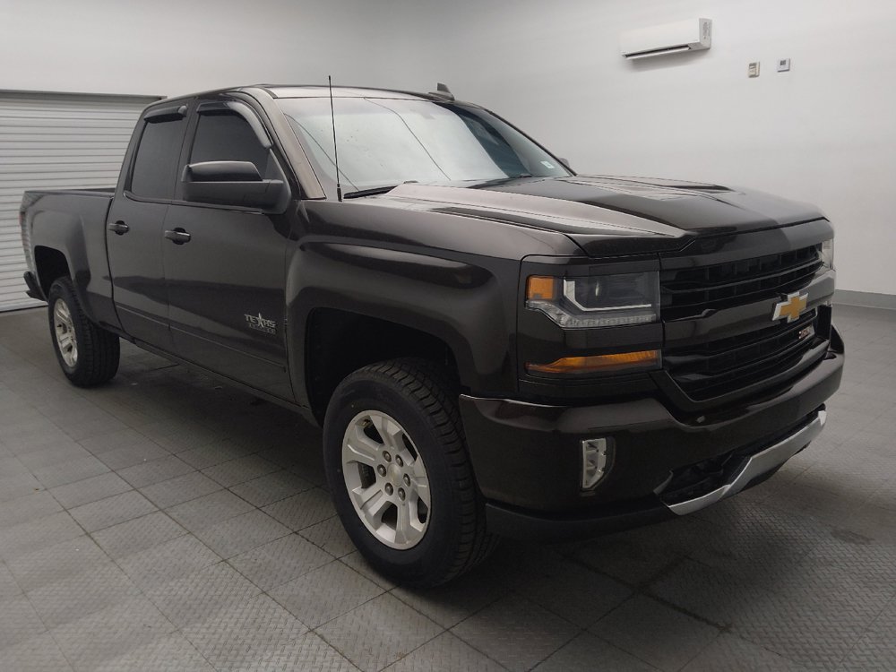 Used 2019 Chevrolet Silverado 1500 LT w/ Texas Edition AWD/4WD image 13