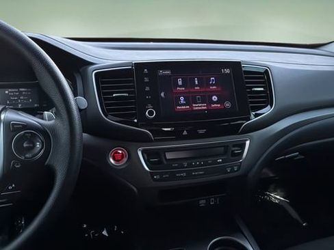 Used 2022 Honda Ridgeline Sport image 10