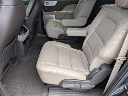 Used 2024 Lincoln Navigator L Reserve AWD/4WD image 30