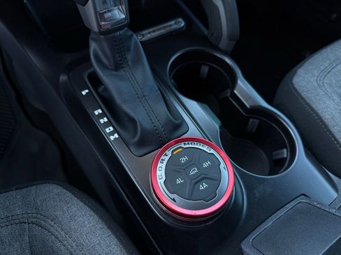 Used 2021 Ford Bronco Big Bend w/ Sasquatch Package image 40