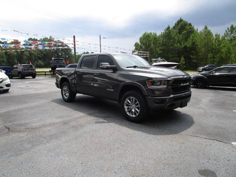 Used 2022 RAM 1500 Laramie w/ Sport Appearance Package AWD/4WD image 5