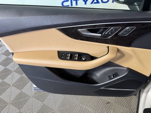 Used 2022 Audi Q7 Premium Plus image 21