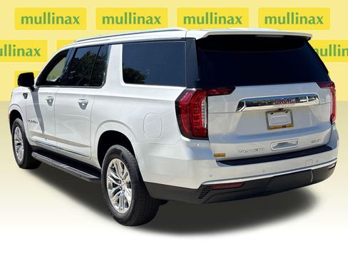 Used 2021 GMC Yukon XL SLT w/ SLT Luxury Plus Package RWD image 10