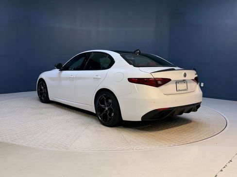 Used 2020 Alfa Romeo Giulia Ti Sport image 3