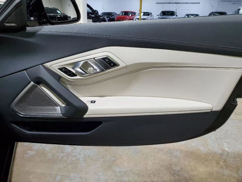 Used 2020 BMW Z4 sDrive30i w/ Executive Package image 17