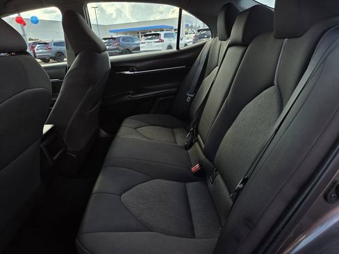 Used 2022 Toyota Camry LE w/ Carpet Mat Package (TMS) FWD image 15