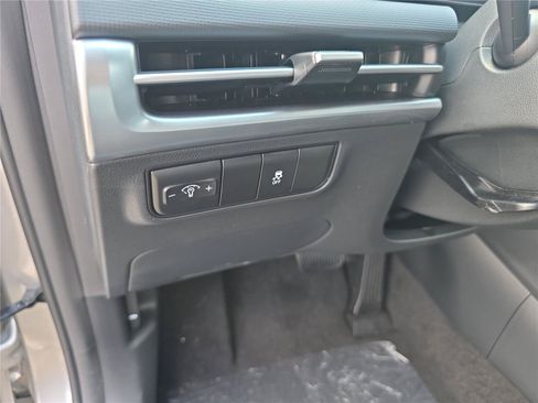 New 2026 Hyundai Tucson SE AWD/4WD image 8