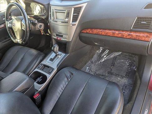 Used 2012 Subaru Outback 3.6R Limited w/ Moonroof Pkg image 22