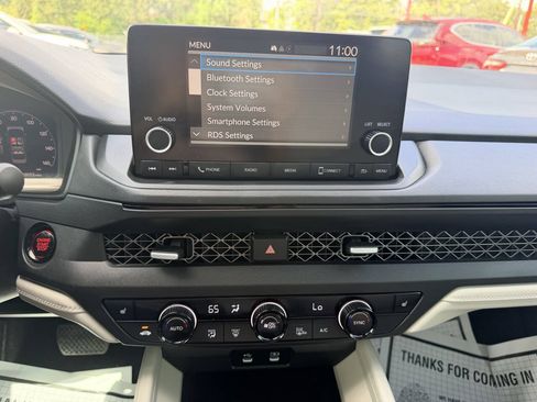 Used 2024 Honda Accord EX image 31